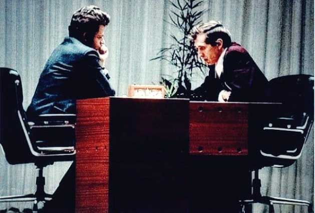 The 1969 World Chess Championship // Tigran Petrosian vs Boris Spassky (+6  -4 =13) 